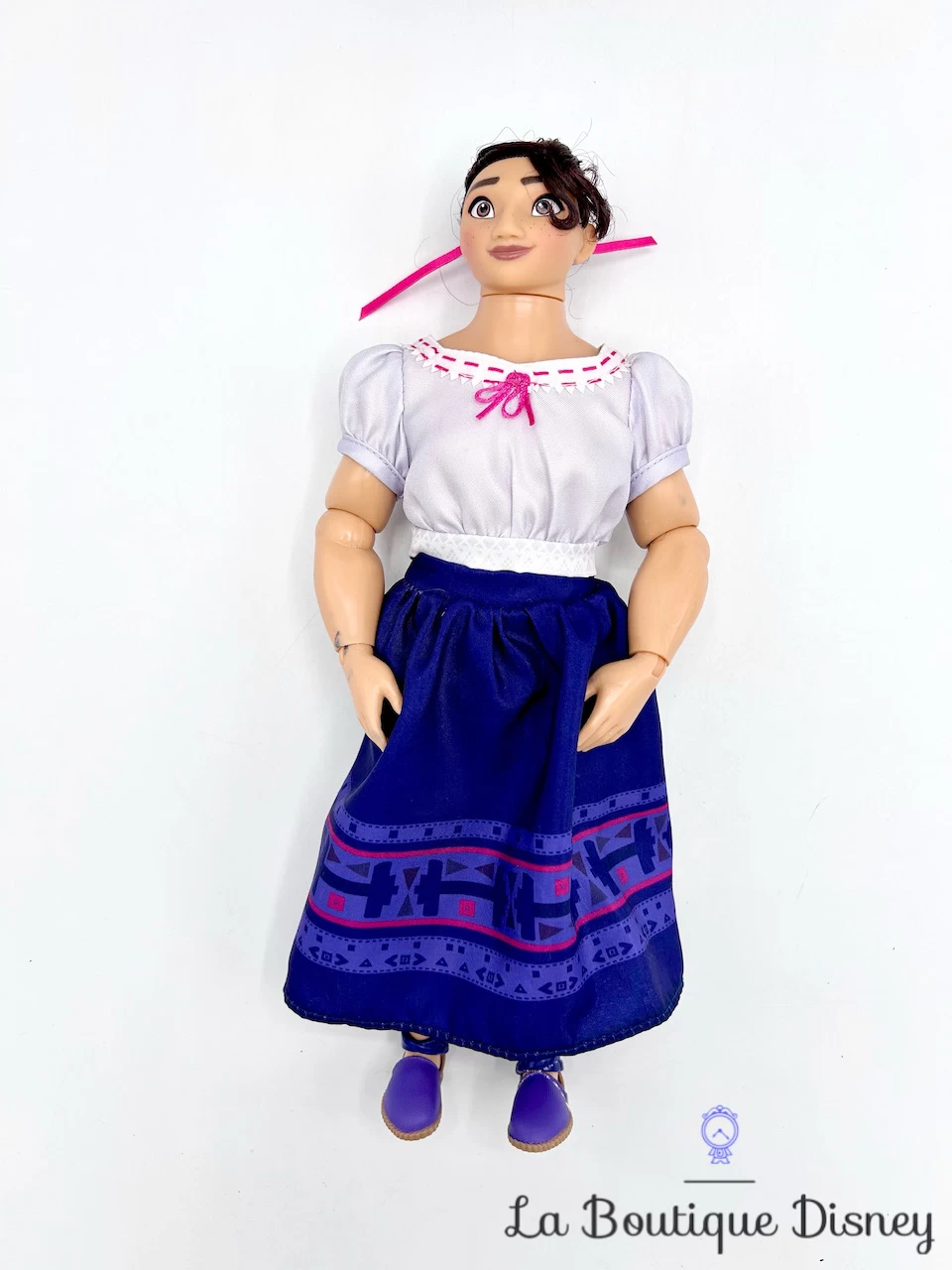 Assortiment De Poupées De Luxe Encanto Disney Store 2021 Deluxe Doll Set Mirabel Luisa Isabela Antonio 9 Assortiment De Poupées De Luxe Encanto Disney Store 2021 Deluxe Doll Set Mirabel Luisa Isabela Antonio – Image 9