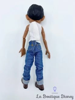 Figurine Chantante Miguel Coco Disney Store Poupée Articulée Guitare 20 Cm -Le Rêve Enchanté Soldes Magasin figurine chantante miguel coco disney store poupee articulee guitare musique 3
