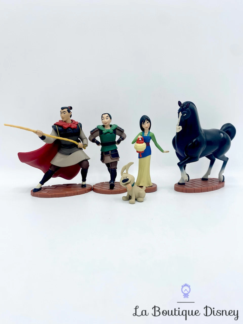 Figurines Mulan Playset Disney Store 2019 Disney Princess Li Shang Petit Frère Khan 1 Figurines Mulan Playset Disney Store 2019 Disney Princess Li Shang Petit Frère Khan