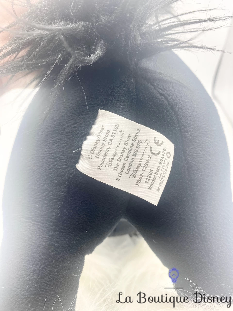 Peluche Angus Cheval Rebelle Disney Store Noir 37 Cm 5 Peluche Angus Cheval Rebelle Disney Store Noir 37 Cm – Image 5