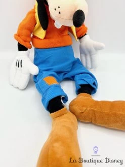 Peluche Dingo Disney Store 2018 ShopDisney Orange Bleu 54 Cm 8 Peluche Dingo Disney Store 2018 ShopDisney Orange Bleu 54 Cm -Le Rêve Enchanté Soldes Magasin peluche dingo disney store shopdisney 2018 50 cm 2