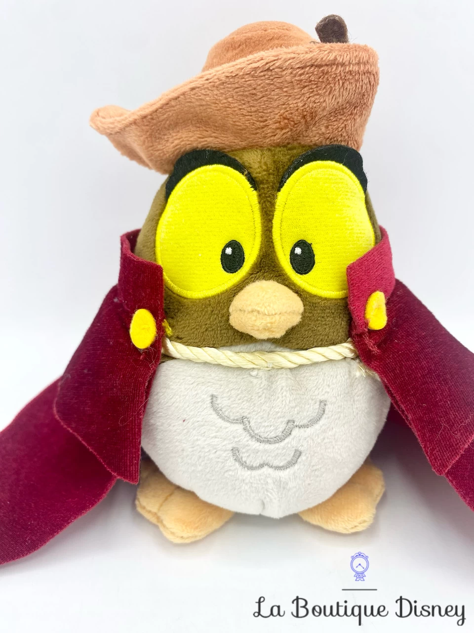 Peluche Hibou Prince Philippe La Belle Au Bois Dormant Disney Store Chapeau Cape 18 Cm 2 Peluche Hibou Prince Philippe La Belle Au Bois Dormant Disney Store Chapeau Cape 18 Cm – Image 2