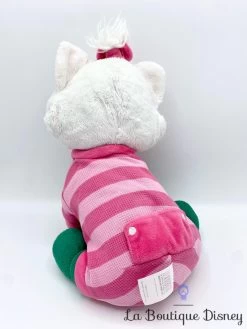 Peluche Marie Noël Disney Store Les Aristochats Pyjama Rose Vert écusson 28 Cm -Le Rêve Enchanté Soldes Magasin peluche marie noel disney store les aristochats chat pull rose rayures 4