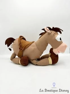 Peluche Pile Poil Toy Story Disney Store 2016 Cheval Marron écusson 45 Cm -Le Rêve Enchanté Soldes Magasin peluche pile poil cheval marron toy story disney store ecusson 2