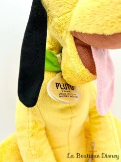 Peluche Pluto Disney Store 2017 Chien Jaune Return To Mickey Mouse 42 Cm -Le Rêve Enchanté Soldes Magasin peluche pluto chien jaune disney store 2017 return to mickey mouse 2