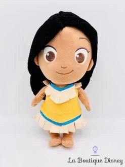 Peluche Pocahontas Disney Store 2015 Princesse Indienne Petite Fille Enfant 32 Cm