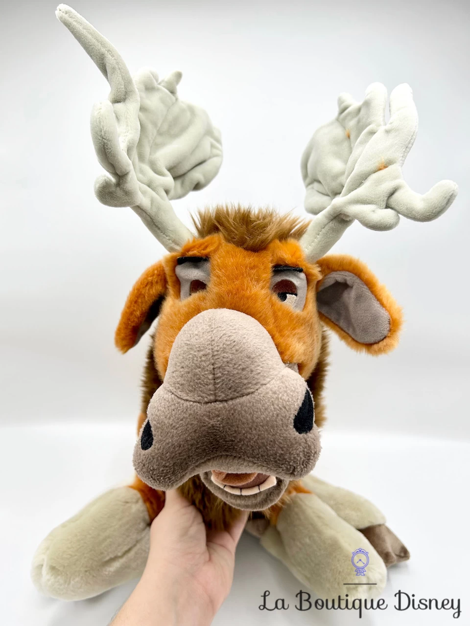 Peluche Truc Élan Frère Des Ours Disney Store Marron Grand Format XXL 54 Cm 3 Peluche Truc Élan Frère Des Ours Disney Store Marron Grand Format XXL 54 Cm – Image 3