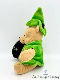 Peluche Winnie L’ourson Halloween Lumineuse Disney Store 2002 Stew Citrouilles 20 Cm -Le Rêve Enchanté Soldes Magasin peluche winnie ourson stew lumineuse disney store 2002 halloween chaudron citrouille 0