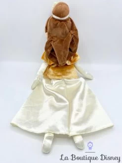 Poupée Chiffon Belle Hiver Disney Store La Belle Et La Bête Peluche Princesse Jaune Cape 48 Cm 8 Poupée Chiffon Belle Hiver Disney Store La Belle Et La Bête Peluche Princesse Jaune Cape 48 Cm -Le Rêve Enchanté Soldes Magasin poupee chiffon belle hiver la belle et la bete disney store peluche cape 2
