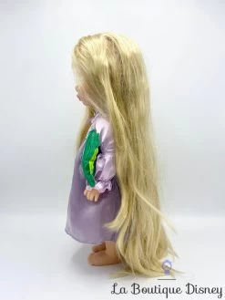 Poupée Raiponce Animators Collection V4 Disney Store 2016 Doudou Pascal 40 Cm -Le Rêve Enchanté Soldes Magasin poupee raiponce animators collection disney store v4 2016 princesse bebe 42 cm 3