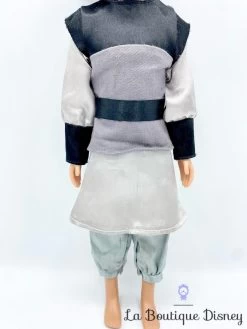Poupée Li Shang Disney Store Mulan Guerrier Mannequin 32 Cm -Le Rêve Enchanté Soldes Magasin poupee shan li prince mulan disney store mannequin guerrier 0 2